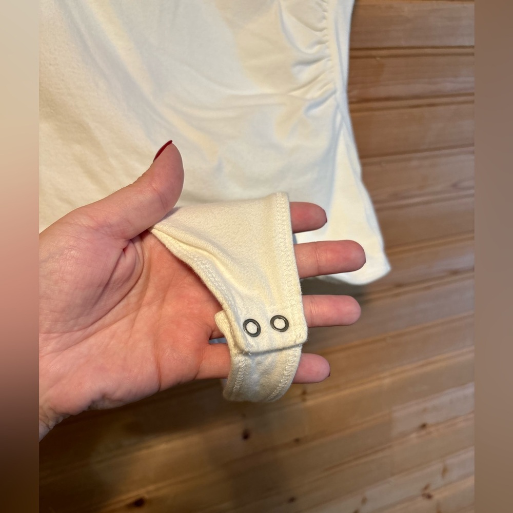 NWOT Abercrombie White Crossover Bodysuit - Picture 7 of 11